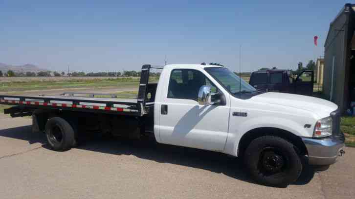 Ford F-350/Chevron 16 Ft Rollback (2001)