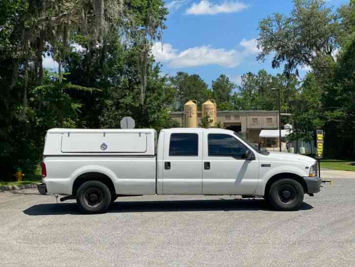 FORD F250 UTILITY TRUCK (2004)