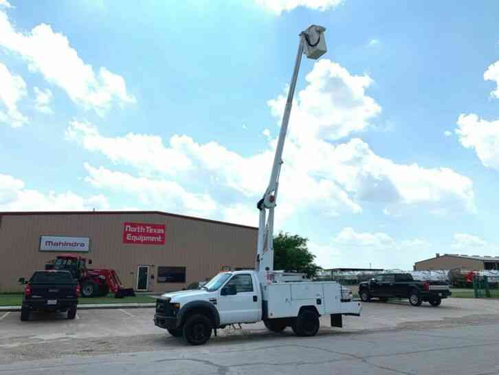 Ford F450 BUCKET TRUCK (2008)