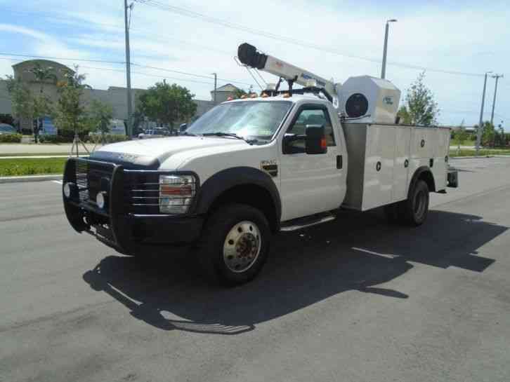 Ford F-550 SUPERDUTY (2010)