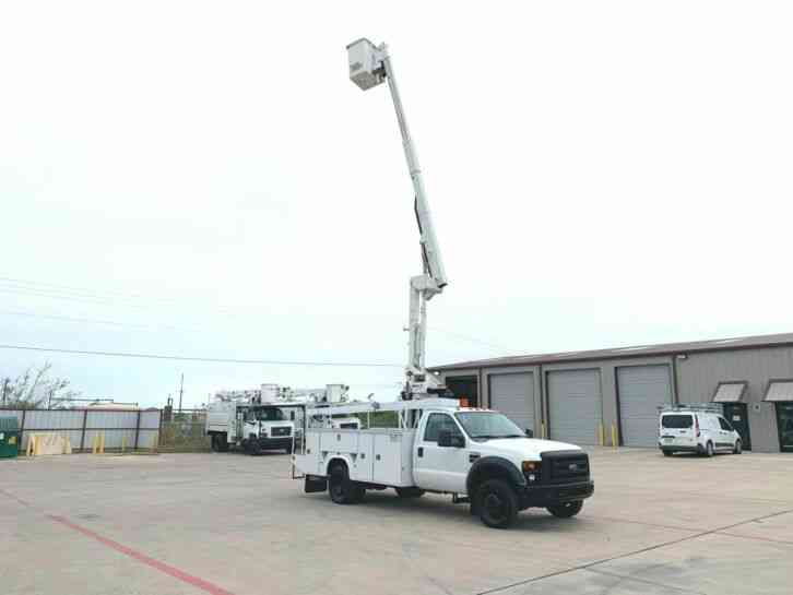 Ford F550 BUCKET TRUCK (2009)