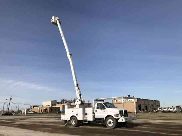 Ford Super Duty F-750 Straight Frame (2005)