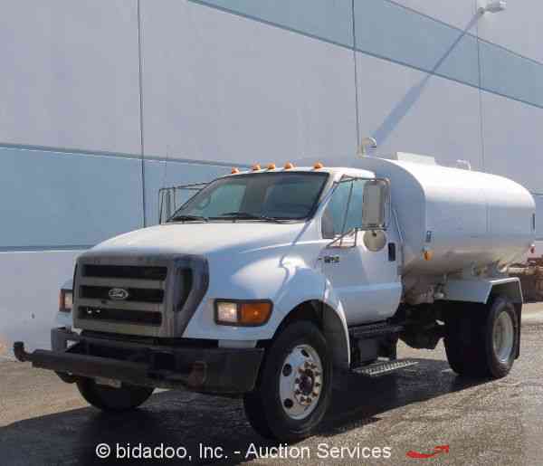 Ford F750 (2004)