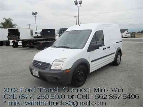 Ford Transit Connect Mini Cargo Van shelving package (2012)