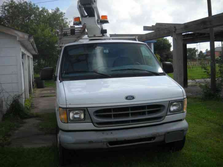 Ford E-350 (1999)