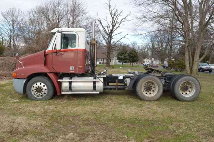 Freightliner CENTURY CLASS S/T (2003)