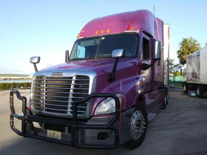 Freightliner Cascadia 125 (2013)