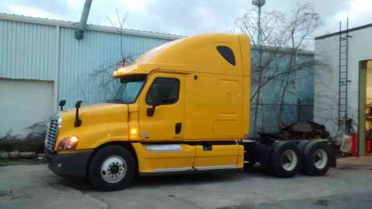 Freightliner CASCADIA (2012)