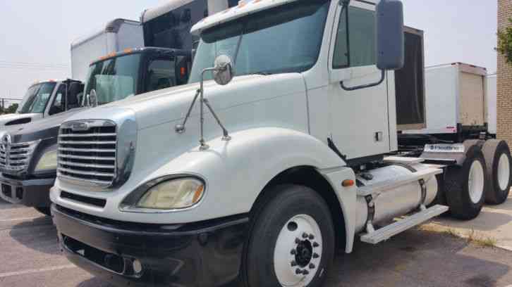 Freightliner CL120 (2006)