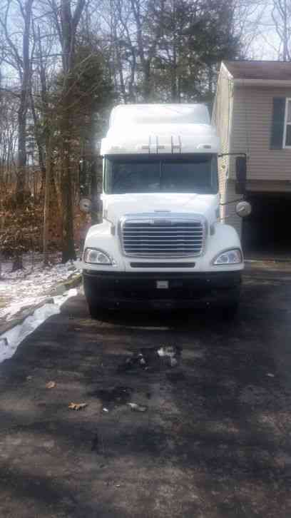 Freightliner Colombia 60 (2005)