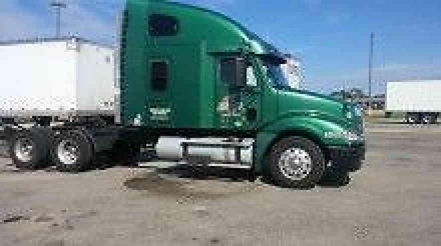 Freightliner Columbia CL120 (2003)