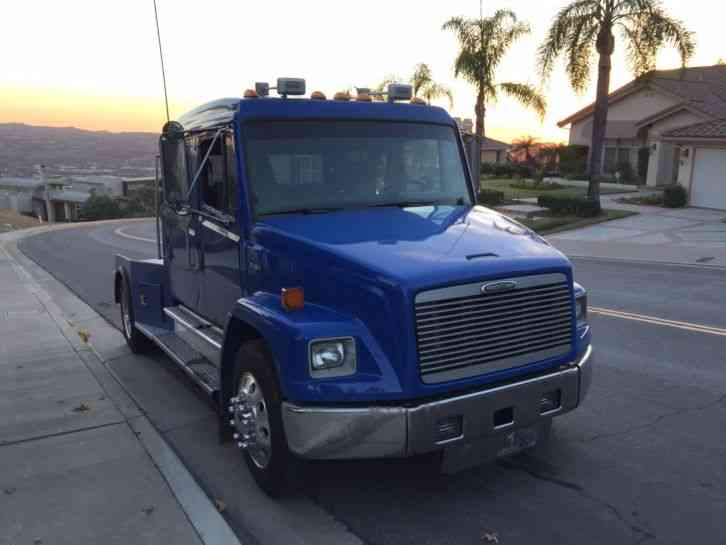 Freightliner FL60 (2002)