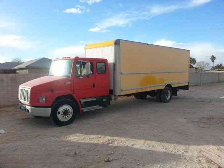 Freightliner FL70 (2000)