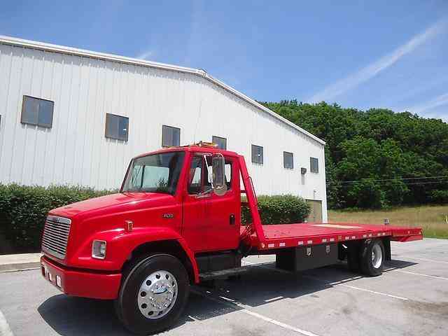 Freightliner FL70 (2001)