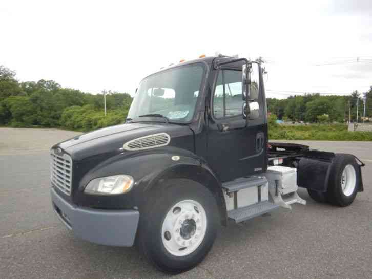 Freightliner M2 (2005)