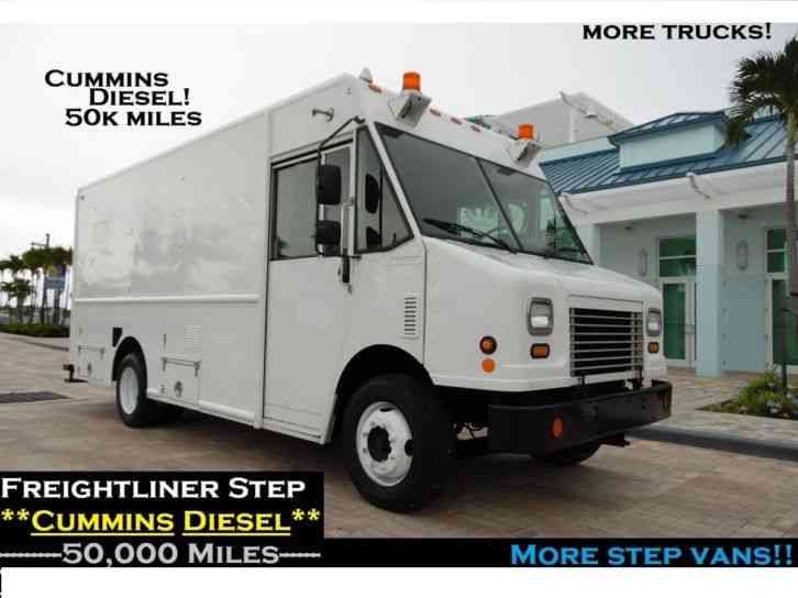 Freightliner Cummins Diesel Step Van 50K MILES Step Van (2006)