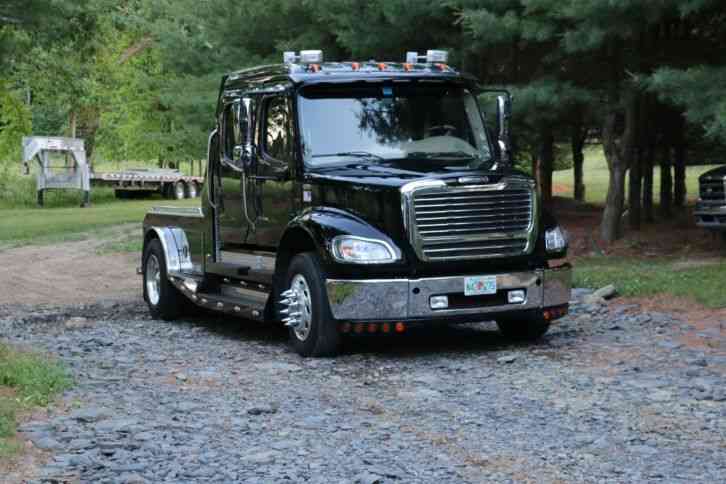 Freightliner Sport chassis (2013)