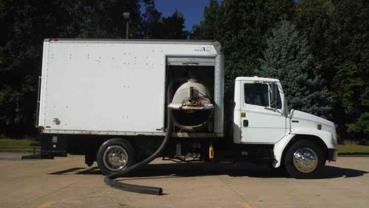 Freightliner FL60 (1998)