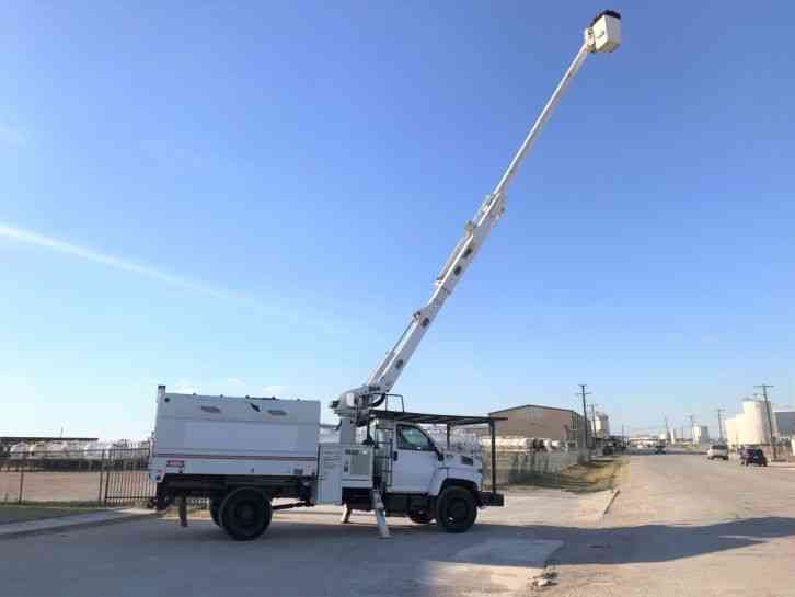 GMC C7500 FORESTRY BUCKET TRUCK (2006)