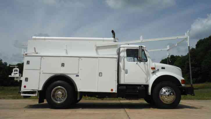 International 4900 (2000)