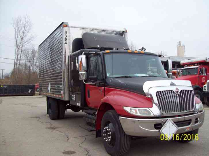 International 4300 (2003)