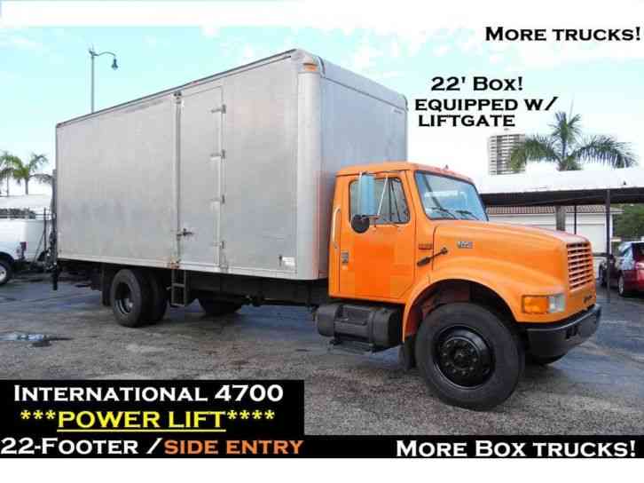 International 4700 BOX TRUCK Box Truck (2001)