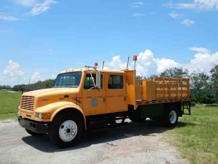 International 4700 (1999)