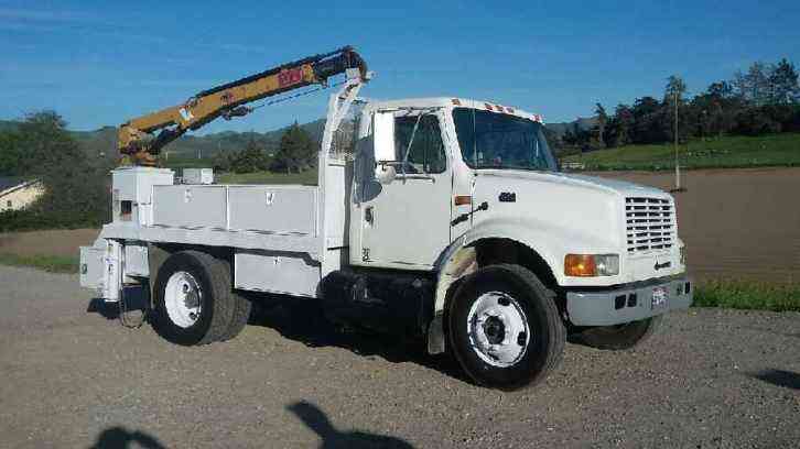 International 4700 Topkick Service Box Crane 6 Speed (2001)