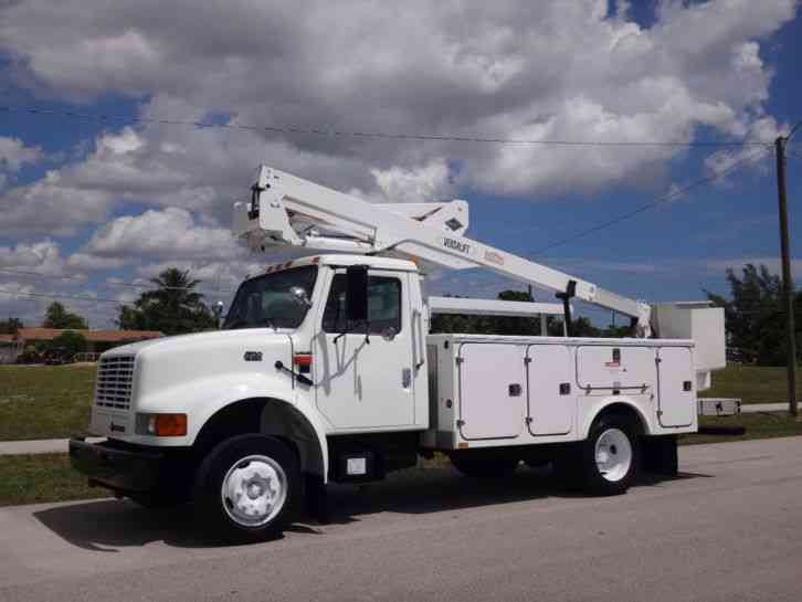 International 4700 Lo Profile (2001)