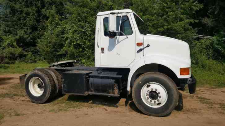 International 7100 (1990)