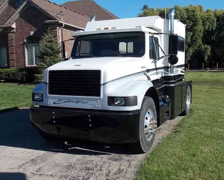 International 4900 (1995)