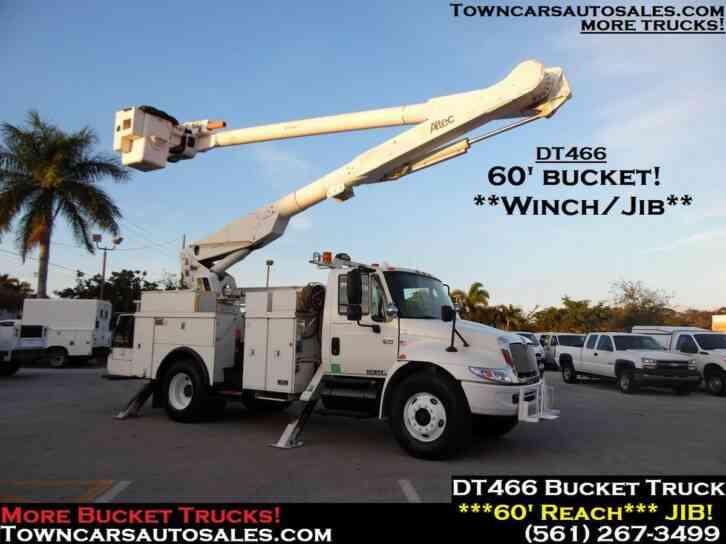 International 4300 60' Bucket Truck (2005)