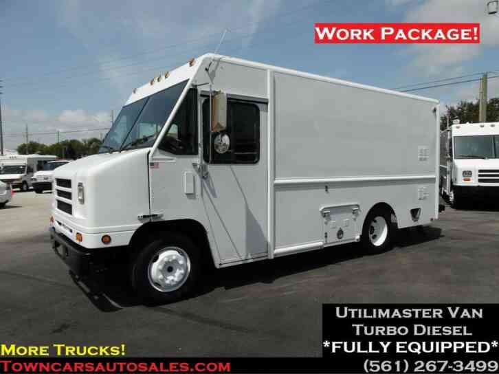 International Utilmaster TURBO DIESEL STEP VAN Truck- Contractor Shelves Pkge