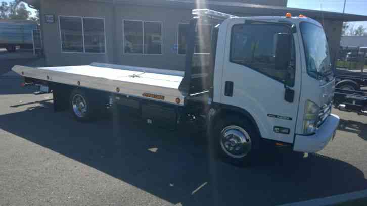 ISUZU NRR 21FT ROLLBACK ALUM JERRDAN BED 102  -WITHOUT WHEELIFT + 2YR/60K MILES SERVICES (2017)