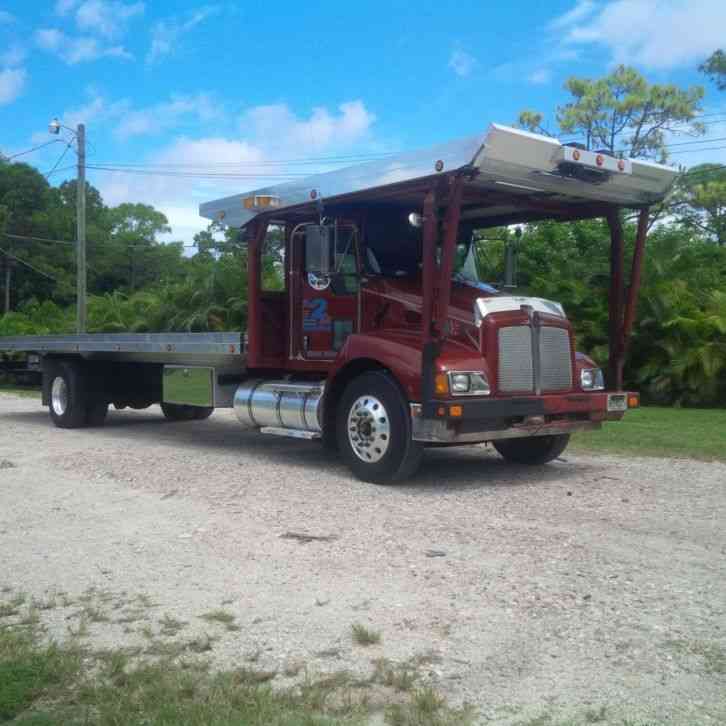 Kenworth T-300 (2008)