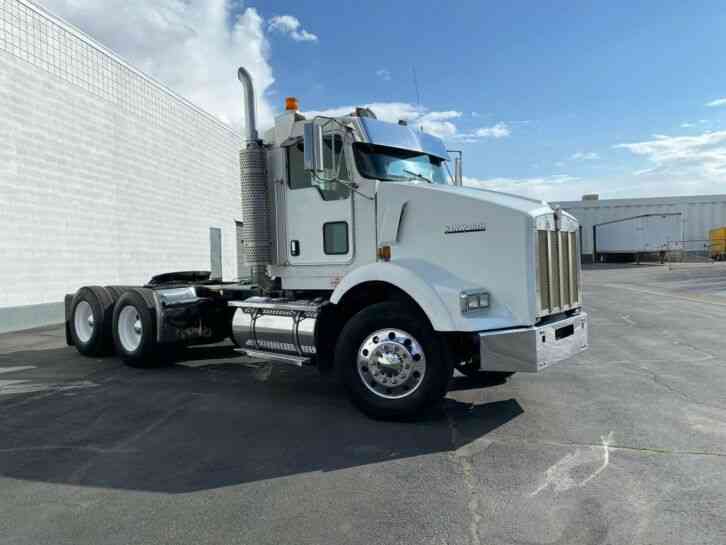 Kenworth T800 (2003)