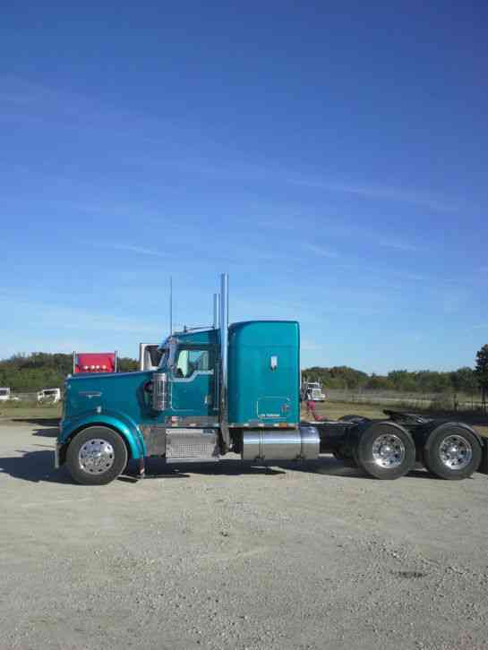 Kenworth W900L (2000)