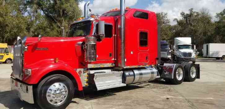 Kenworth W900 (2015)