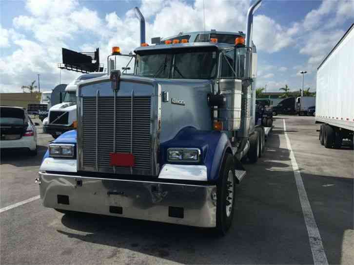 Kenworth W900L (2005)