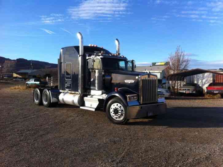 Kenworth W900L (2005)