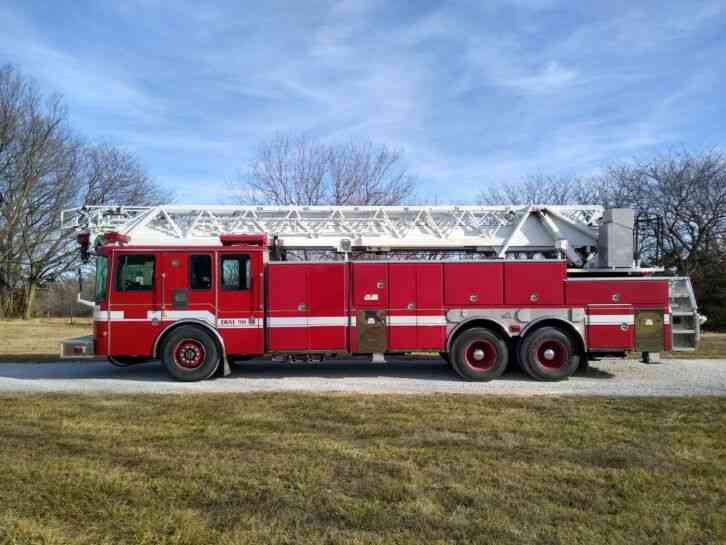 Ladder truck firetruck