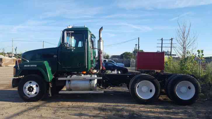 MACK CH613 (2001)