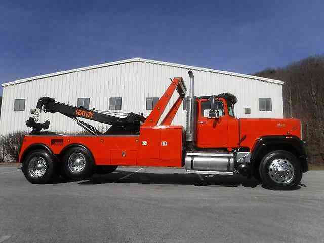 MACK / CENTURY RW613 / 925 (1989)