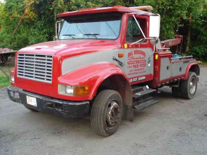 International 4700 (2000)