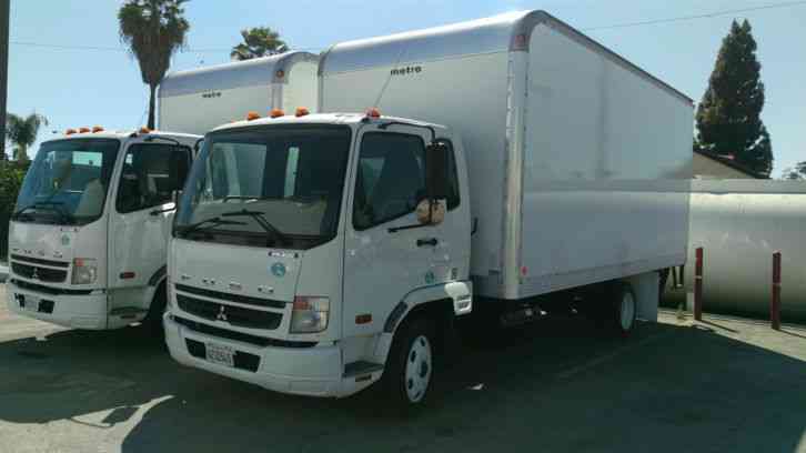 MITSUBISHI FUSO 20FT BOX TRUCK- HIGH CUBE -LIFTGATE- 4-5TON- -4CYL DIESEL- auto p/w/l cruise (2010)