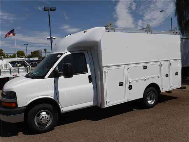 Chevrolet Express Commercial Cutaway N/A (2016)