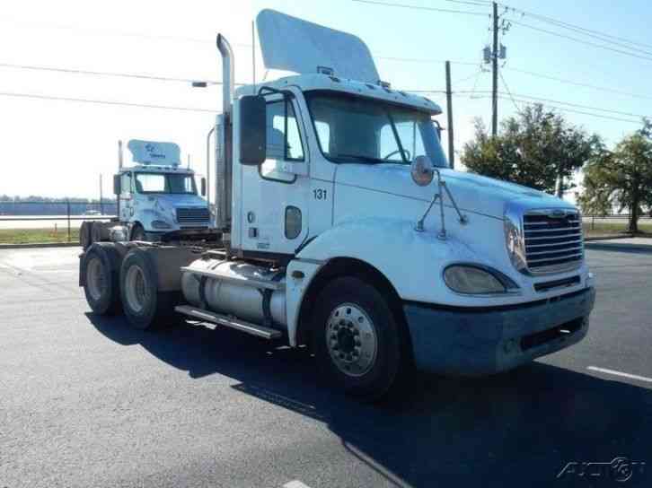 Freightliner COLUMBIA 120 (2005)