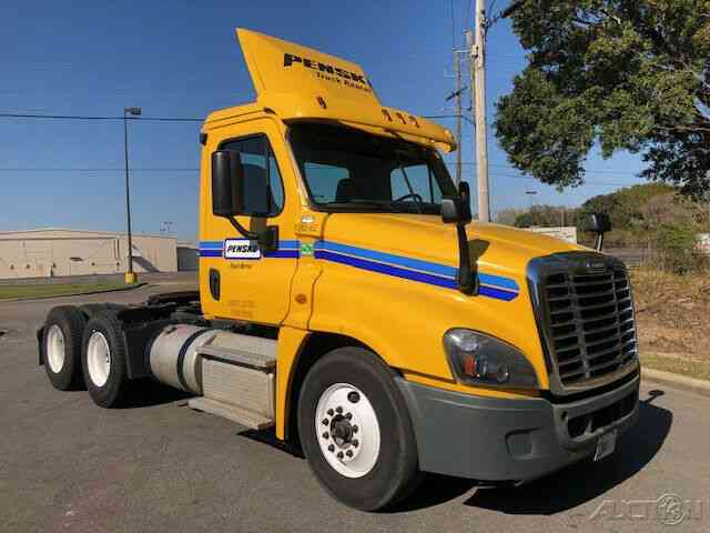 Freightliner CASCADIA 125 (2015)