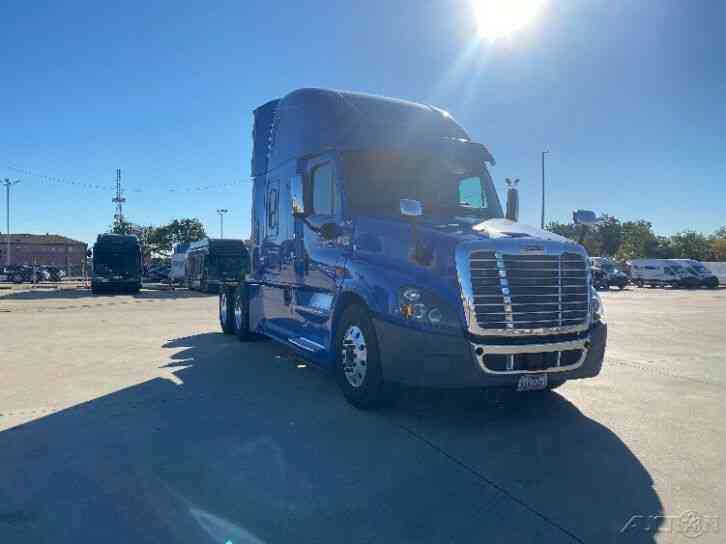 Penske Used Trucks - unit # 139895 - 2016 Freightliner CASCADIA 125