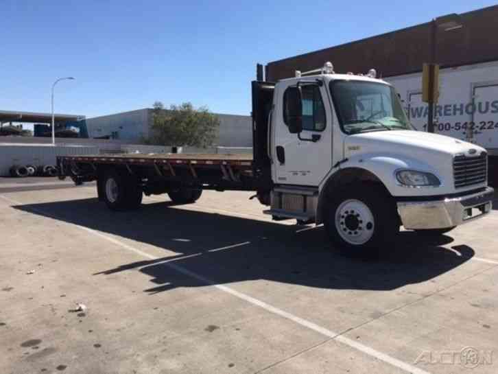 Freightliner BUSINESS CLASS M2 106 (2008)